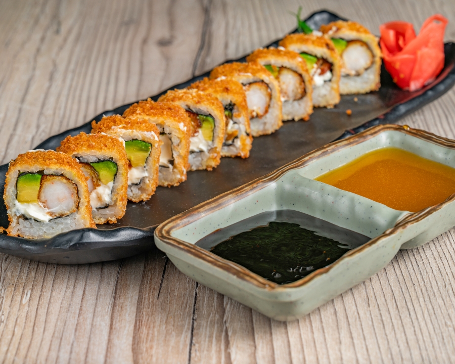 Toshiro Crocante Roll.