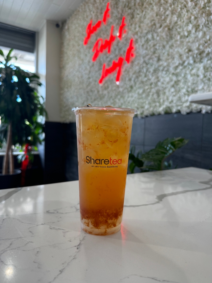 Grapefruit Honey Lemonade w/ Crystal Boba.