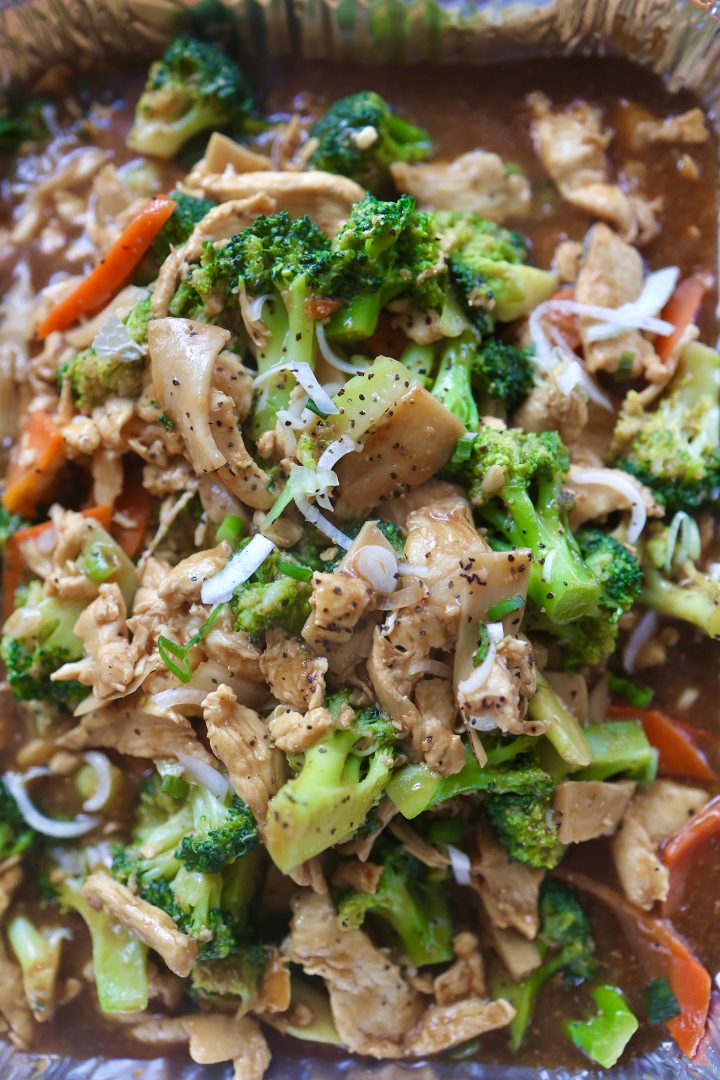 Stir Fry Broccoli with Chicken 1/2 Pan.