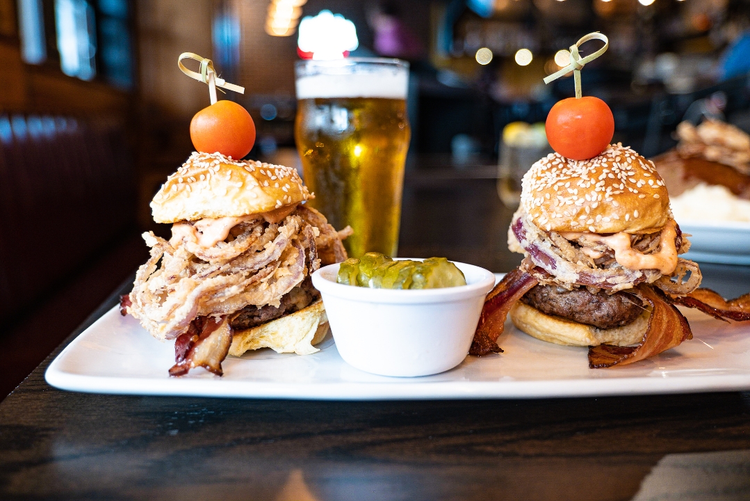 AG House Sliders.