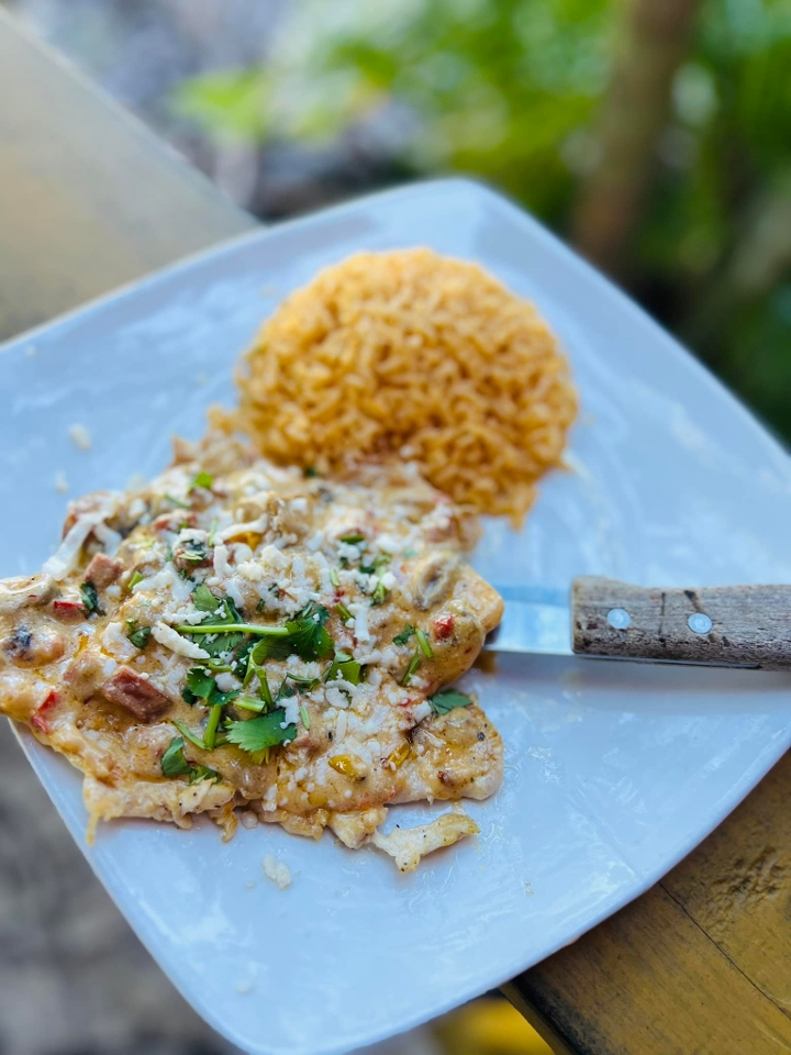 L. MANZANILLO POLLO.