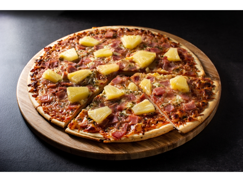 16" Hawaiian Pie*.
