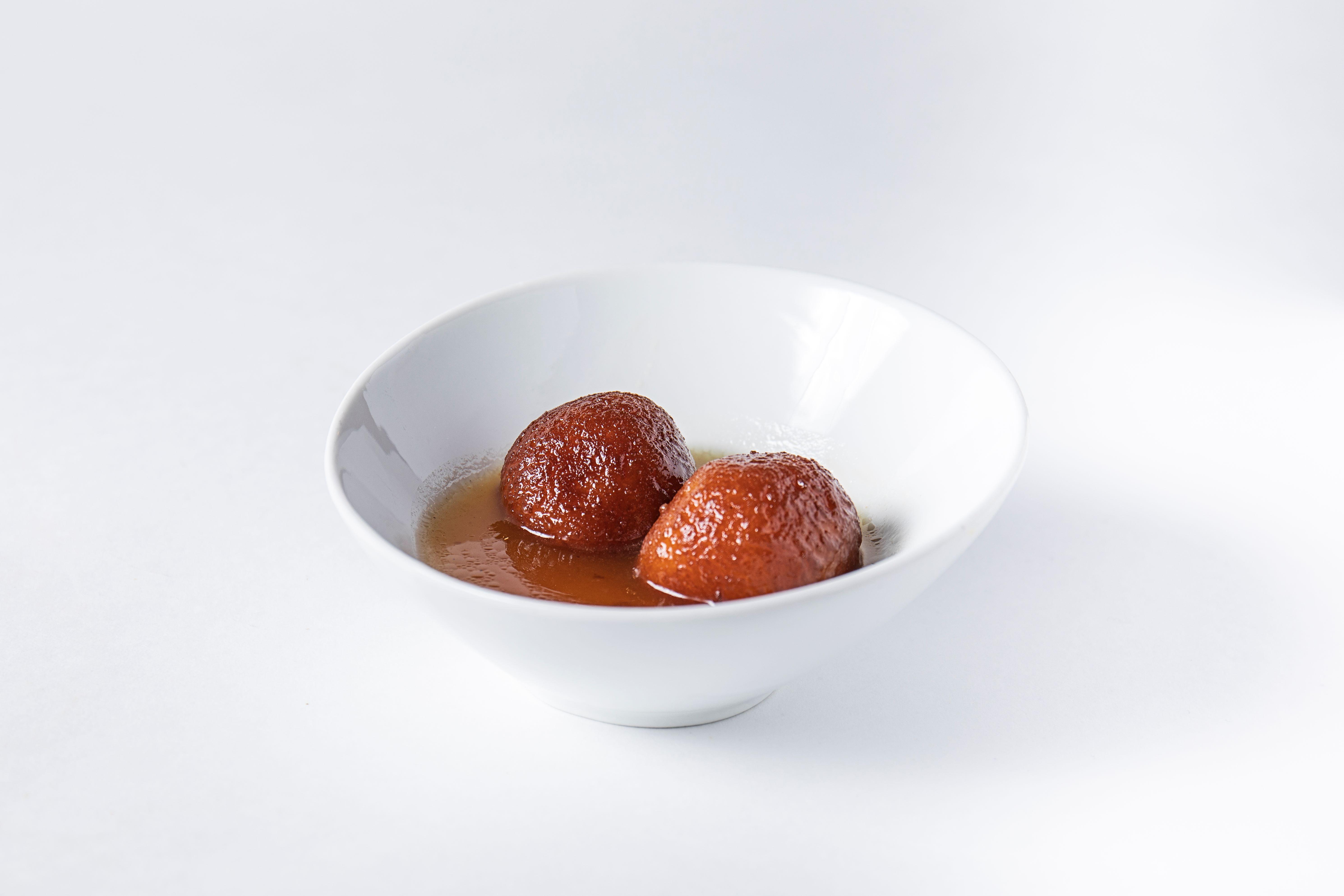 Gulab jamun.