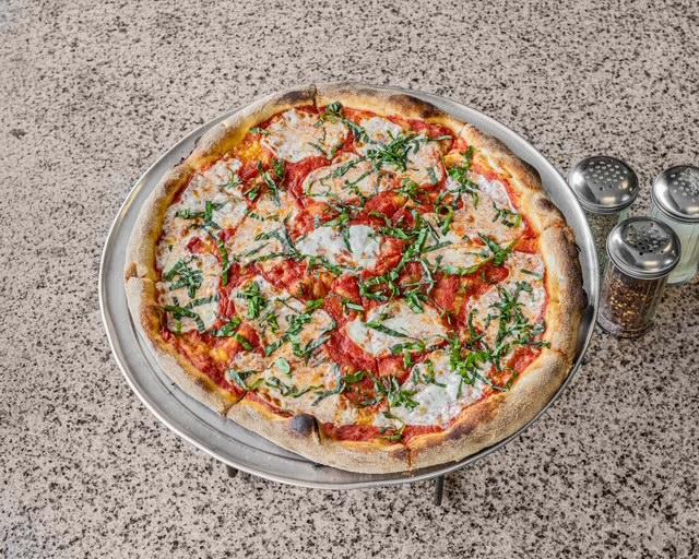 Large Rebecca's Margherita.