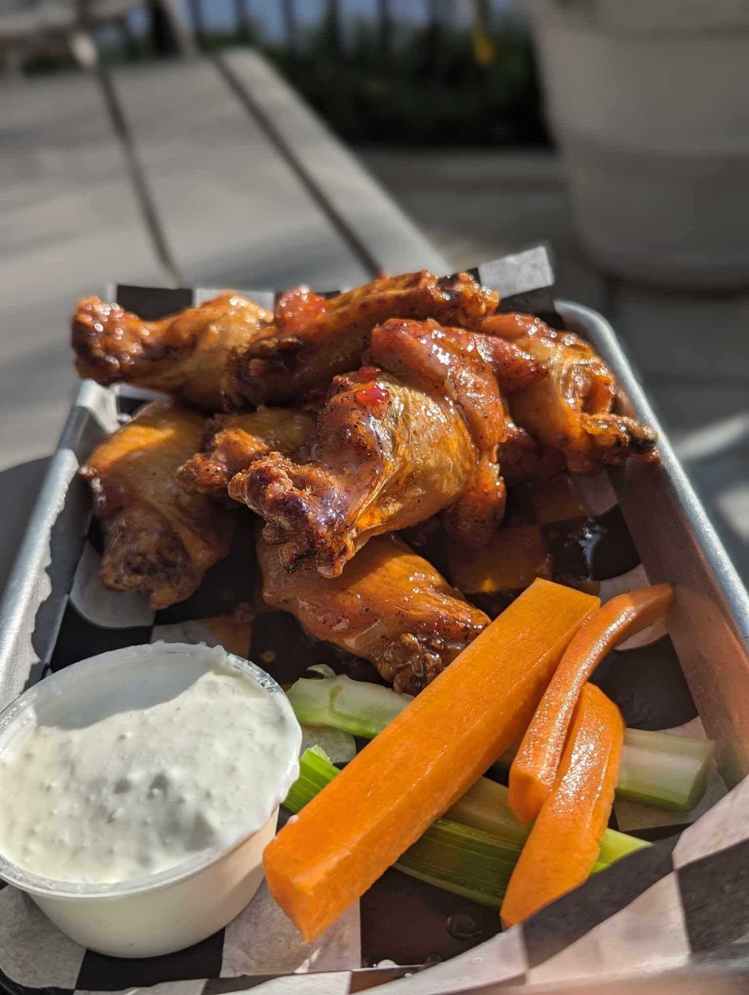 Loco Wings (LB).