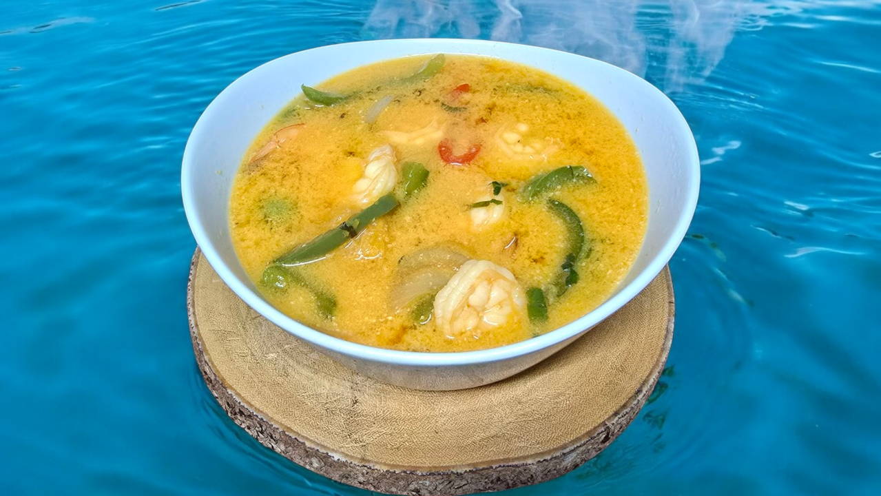 Sopa De Camarones - Shrimp Soup.