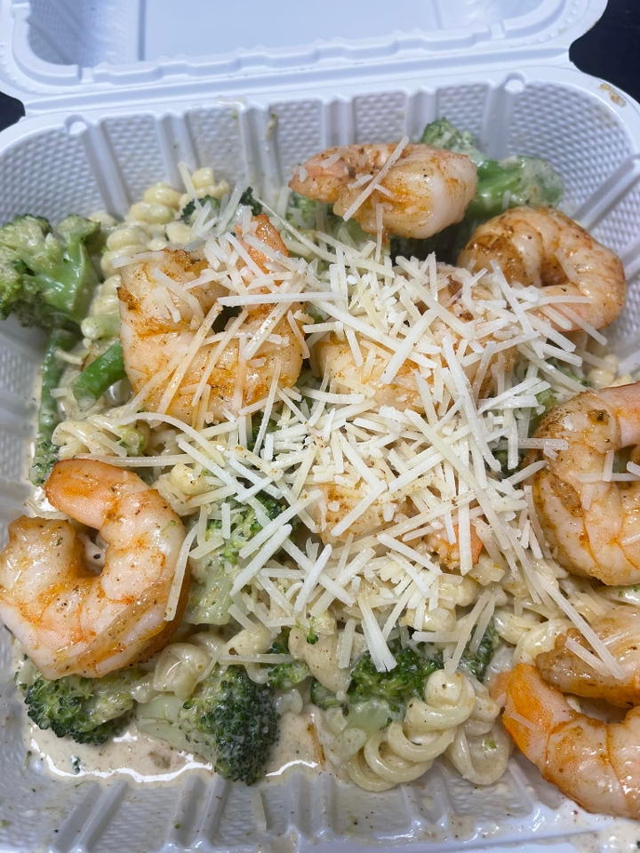 Shrimp Alfredo.