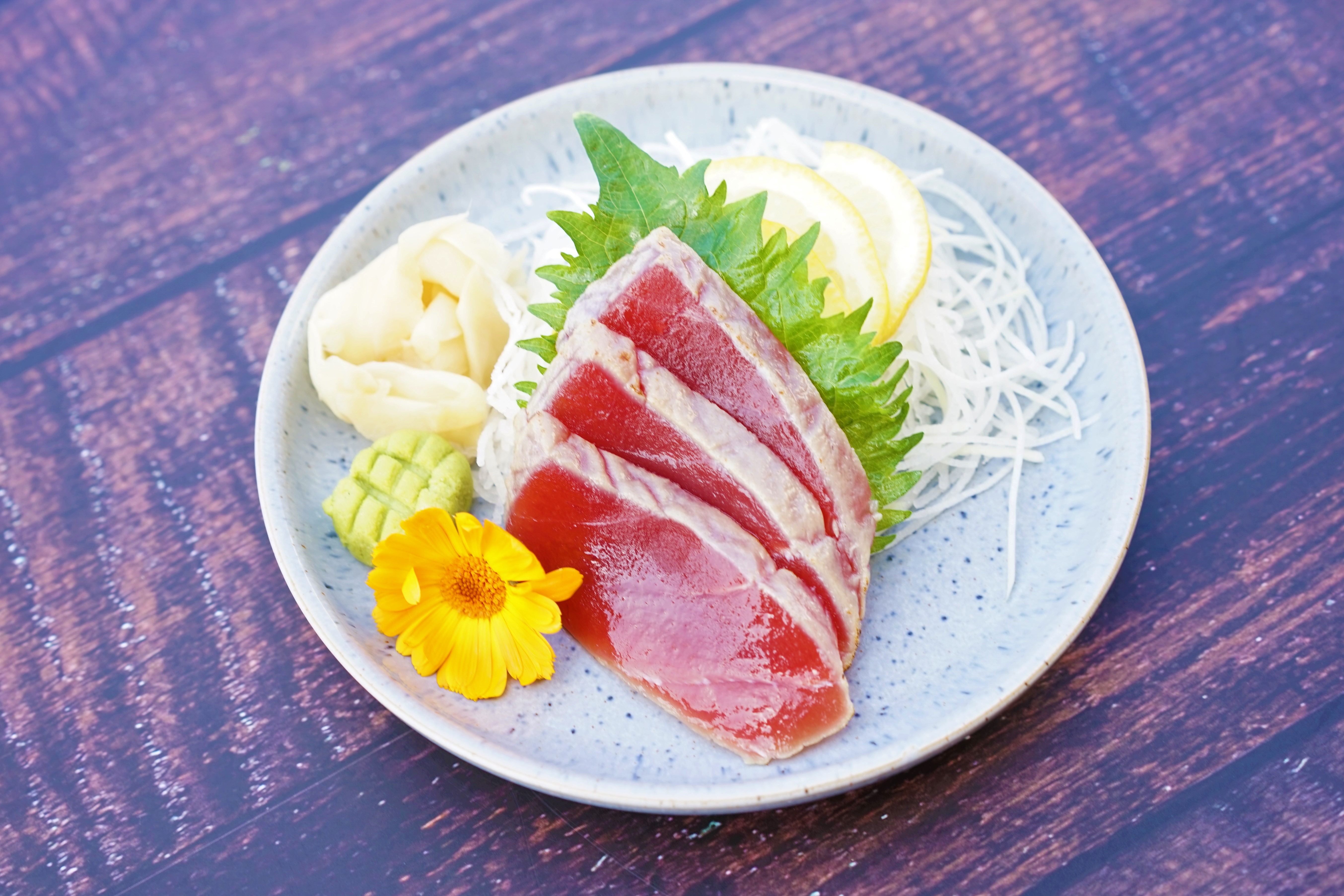 Seared Tuna Tataki Sashimi.