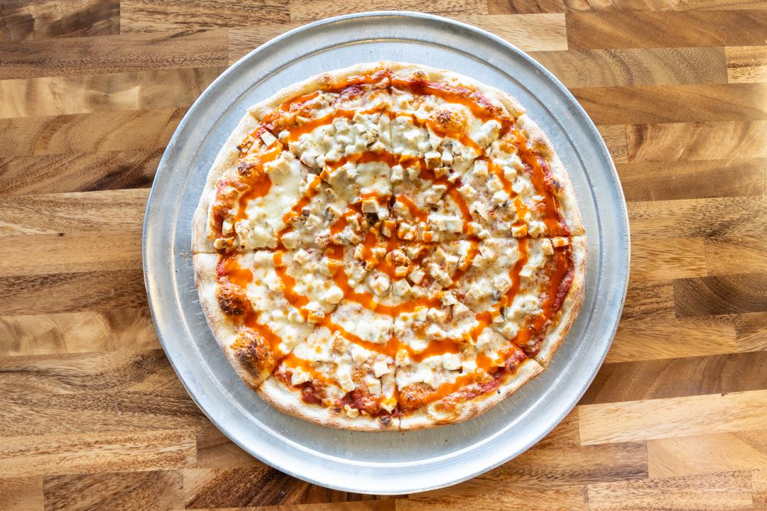 20" XL Buffalo Chicken.