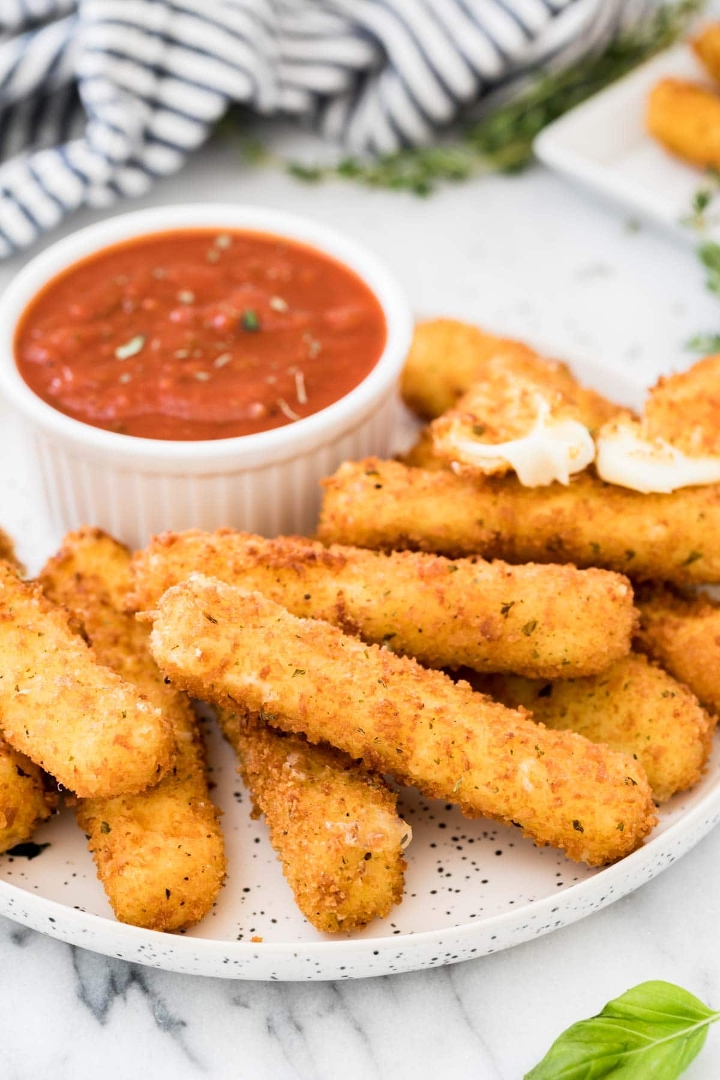 🧀Half Tray Mozzarella Sticks (40Pcs)🧀.