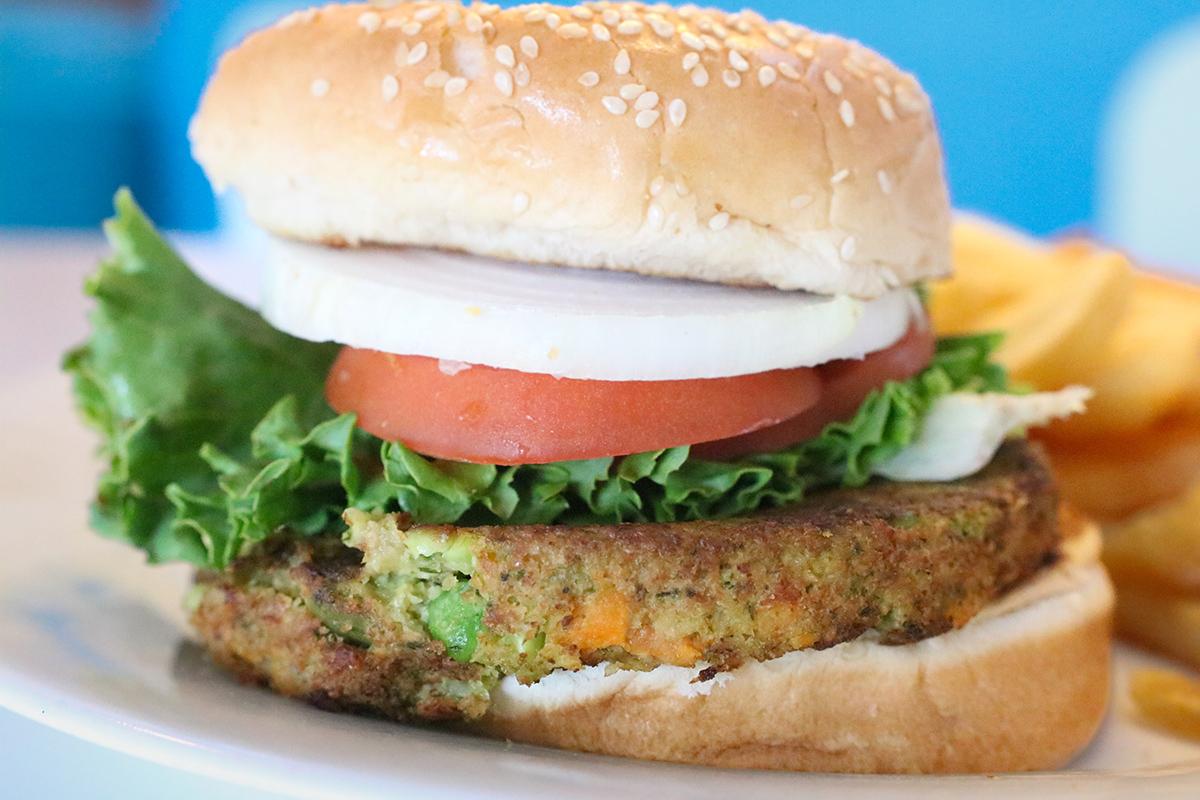 .Jumbo California Vegan Burger.