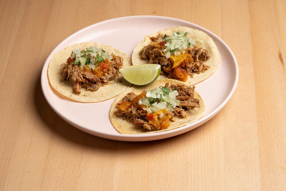 Tacos de Carnitas de Cerdo (3).