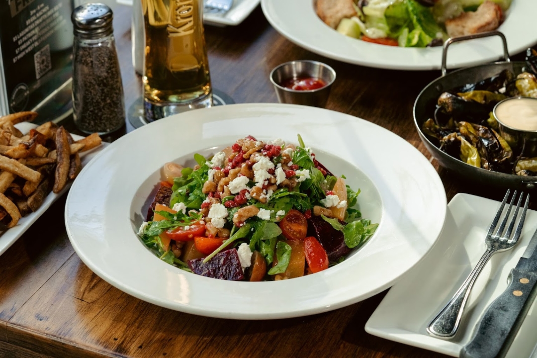 RED SALAD.