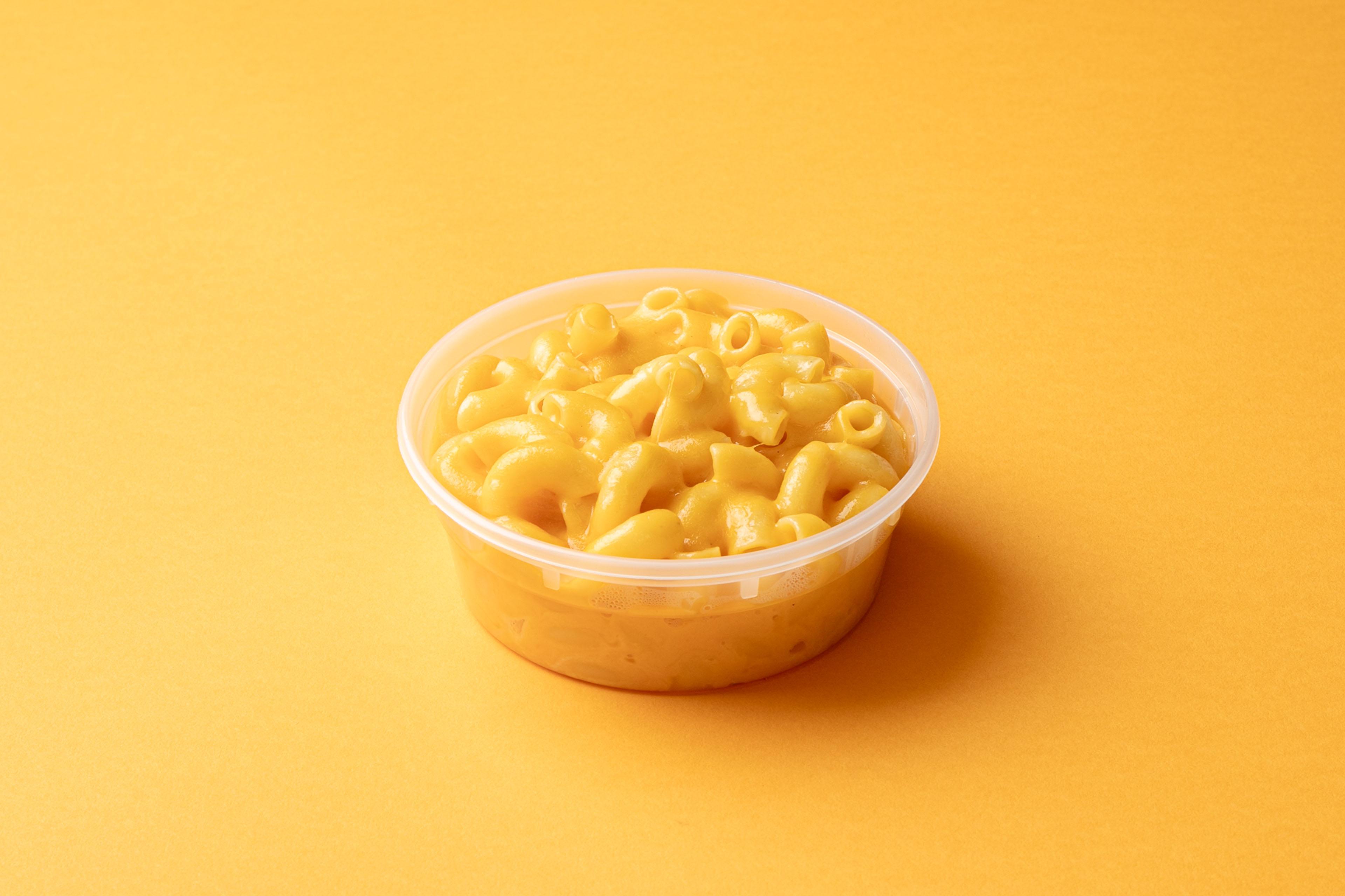 MAC & CHEESE.