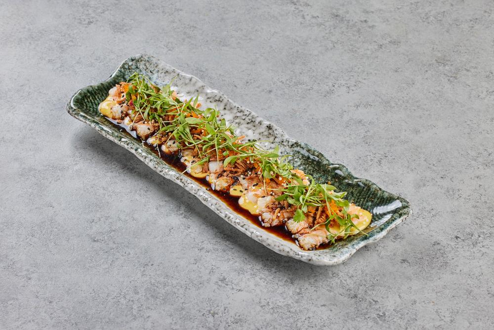 Ebi tiradito.