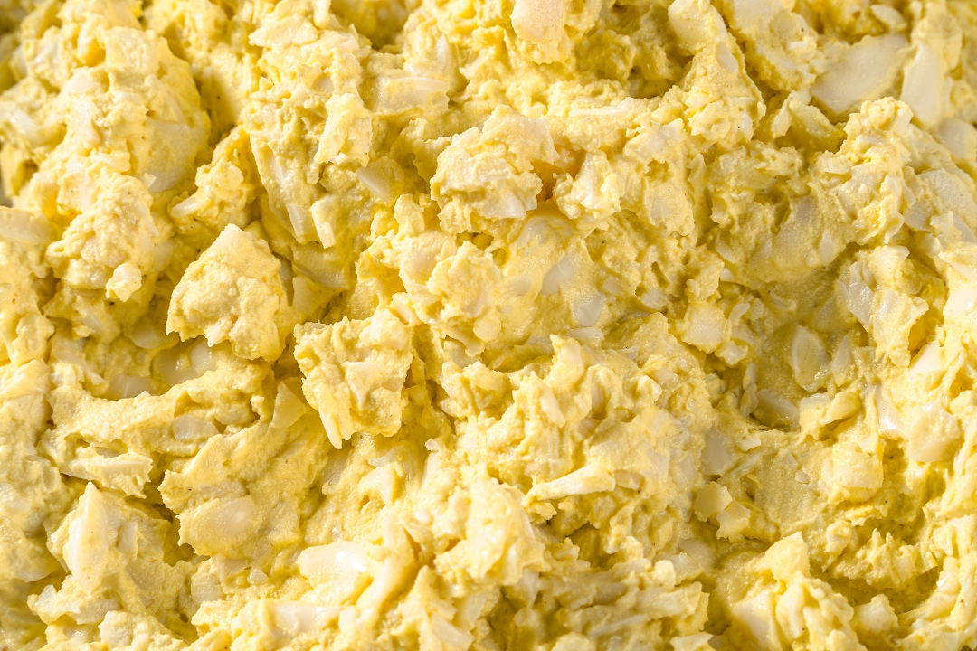 ½ lb Organic Egg Salad.