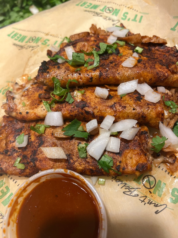 CHIK’N BIRRIA TACOS.