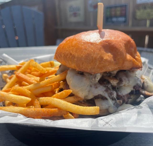 Burger Swiss Mushroom.