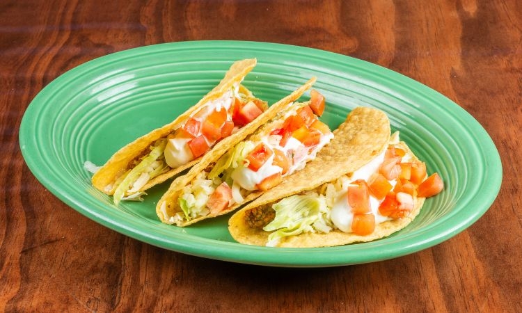 (2) crunchy tacos.