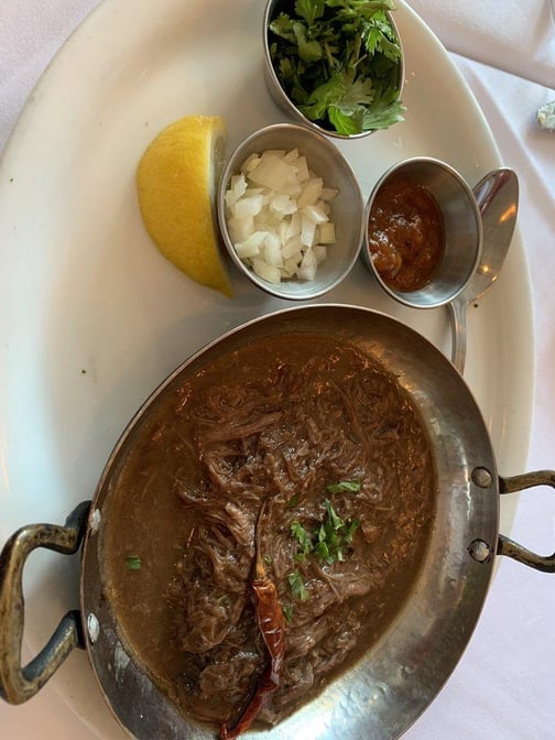 Cazuelita de Costilla de Res.