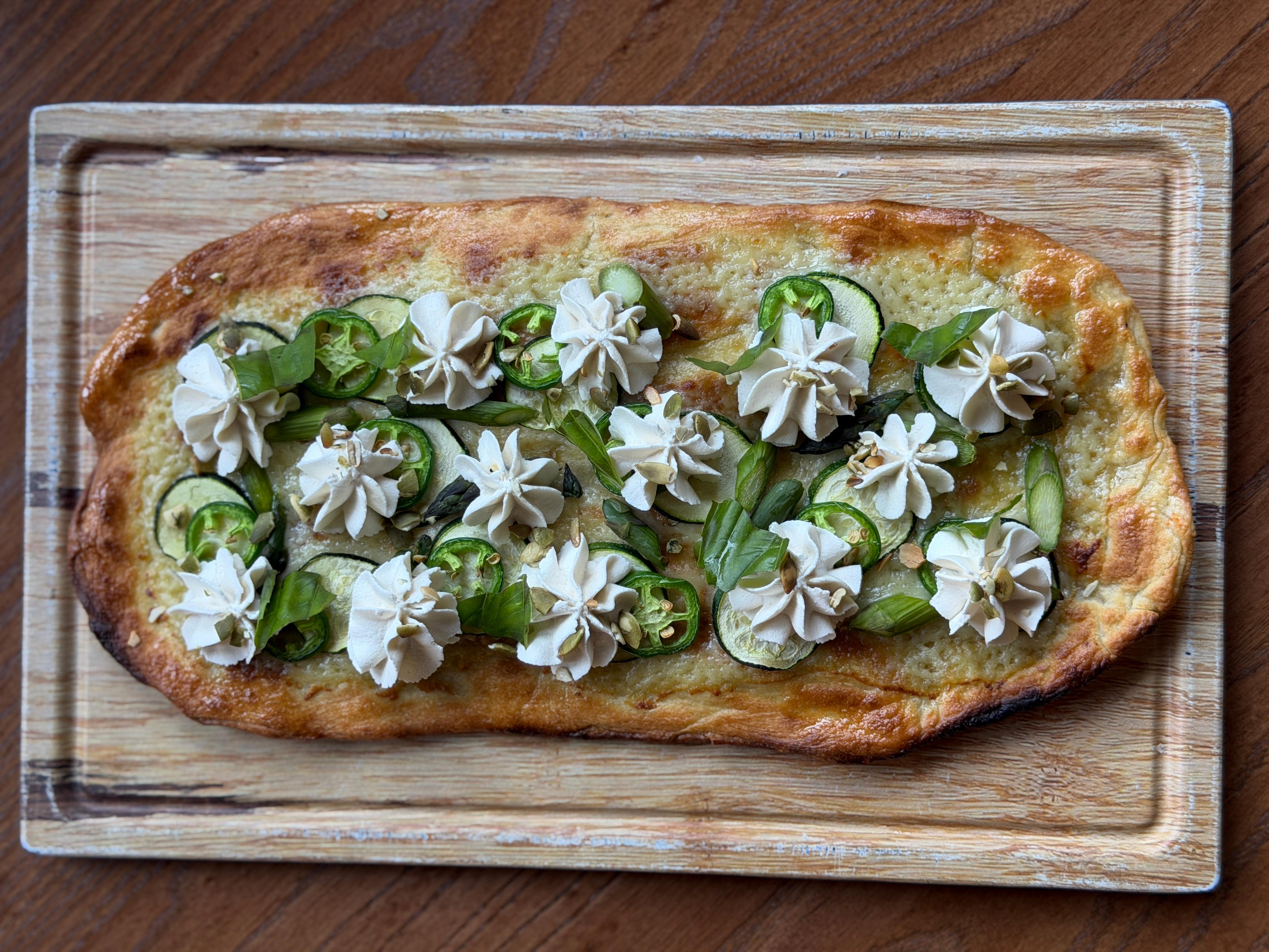 VEGAN SEASONAL PIZZA gfo/v.