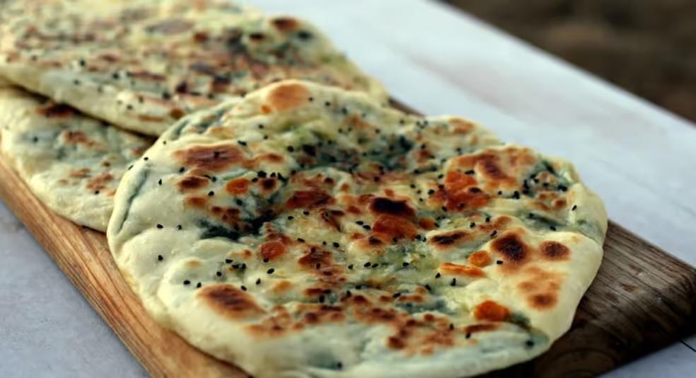 Spinach Naan.