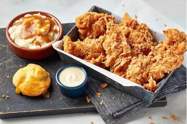 Cajun Halal Jumbo Tenders Krunch Box.