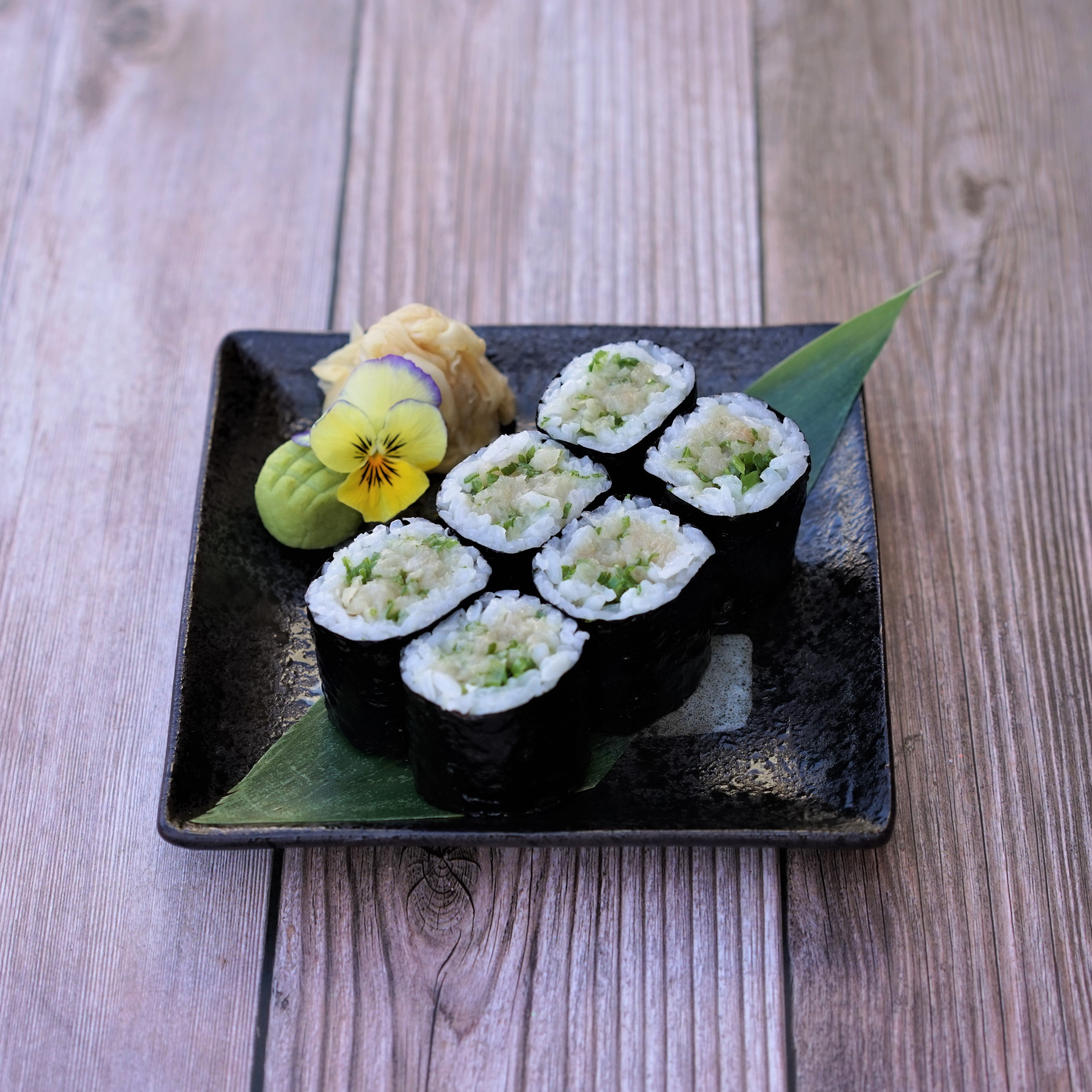 Yellowtail Scallion Roll.