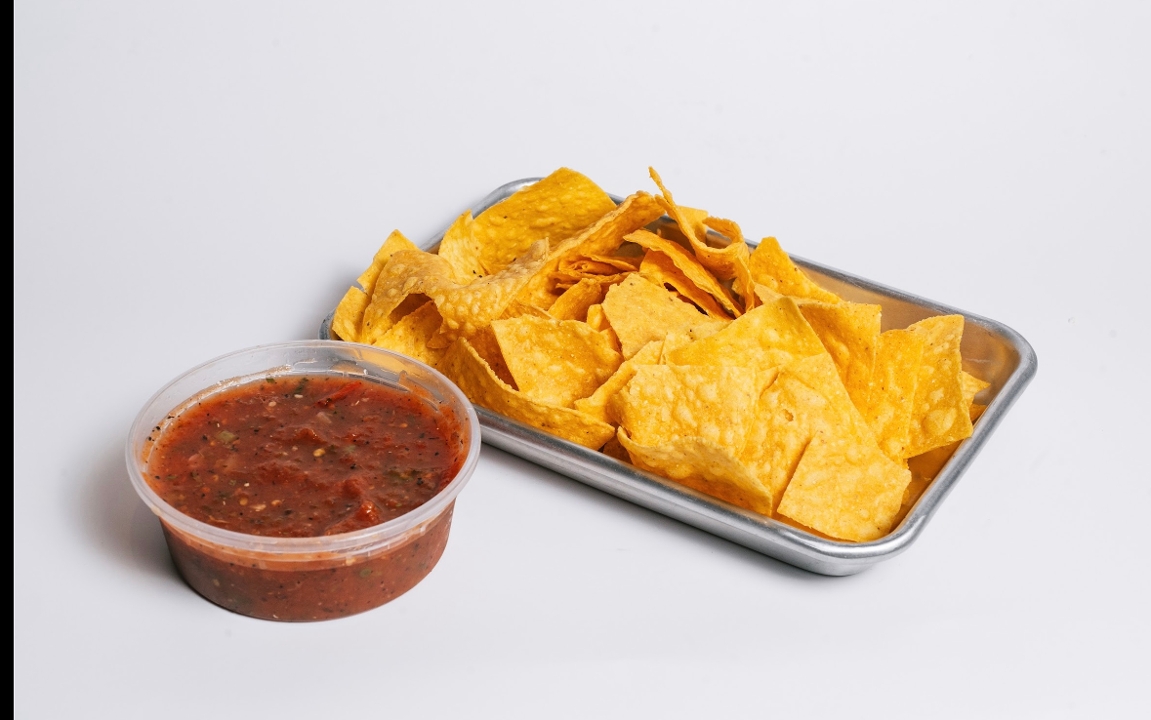 Salsa & chips.