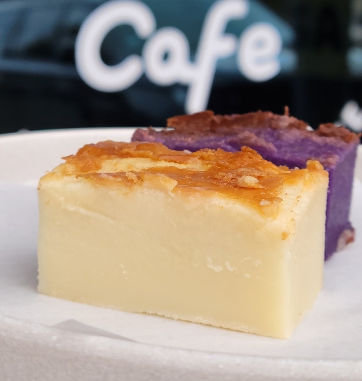 Golden Mochi Cake (GF).