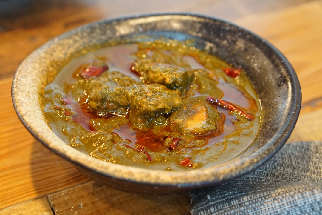 Saag Chicken.