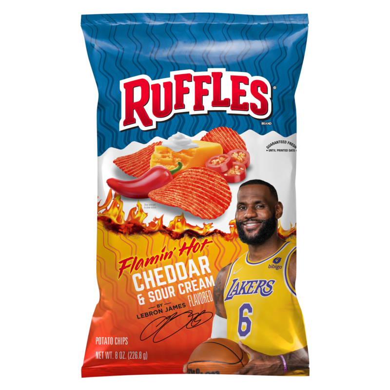 Ruffles Flamin' Hot Cheddar Sour Cream - 8oz.