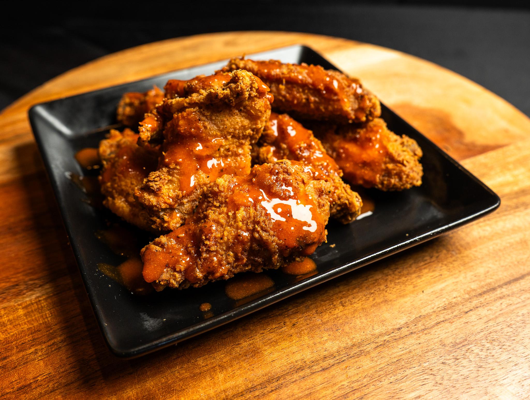 25 CT Bone in Wings.