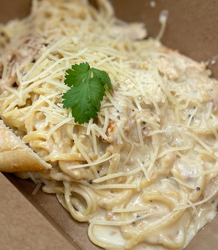 Chicken Alfredo.